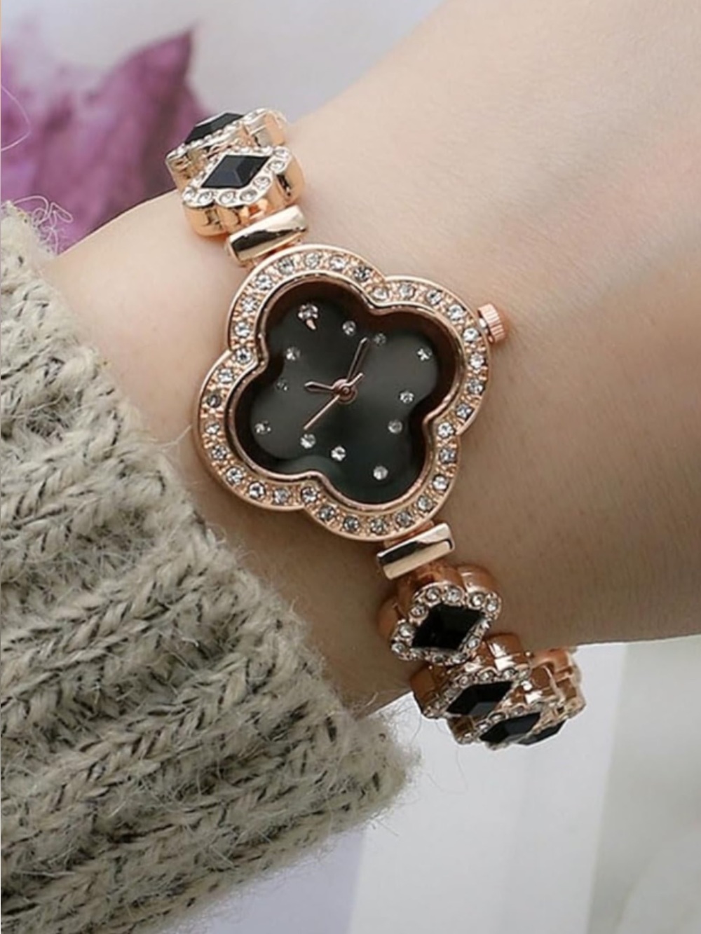 Watch-Black 4 Leaf Clover Rose Gold Watches, Diamond like Bracelet Slim Watch